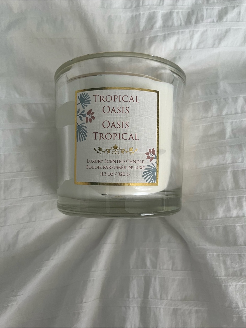 Tropical Oasis Luxury Scented Candle - White